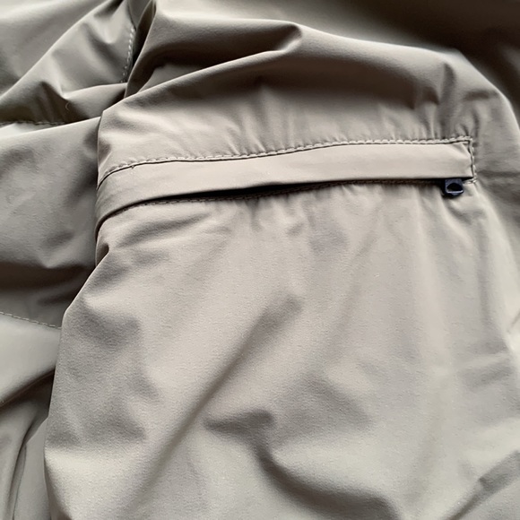 Mackage Bobbie Agile 360 Down Vest - Picture 8 of 12